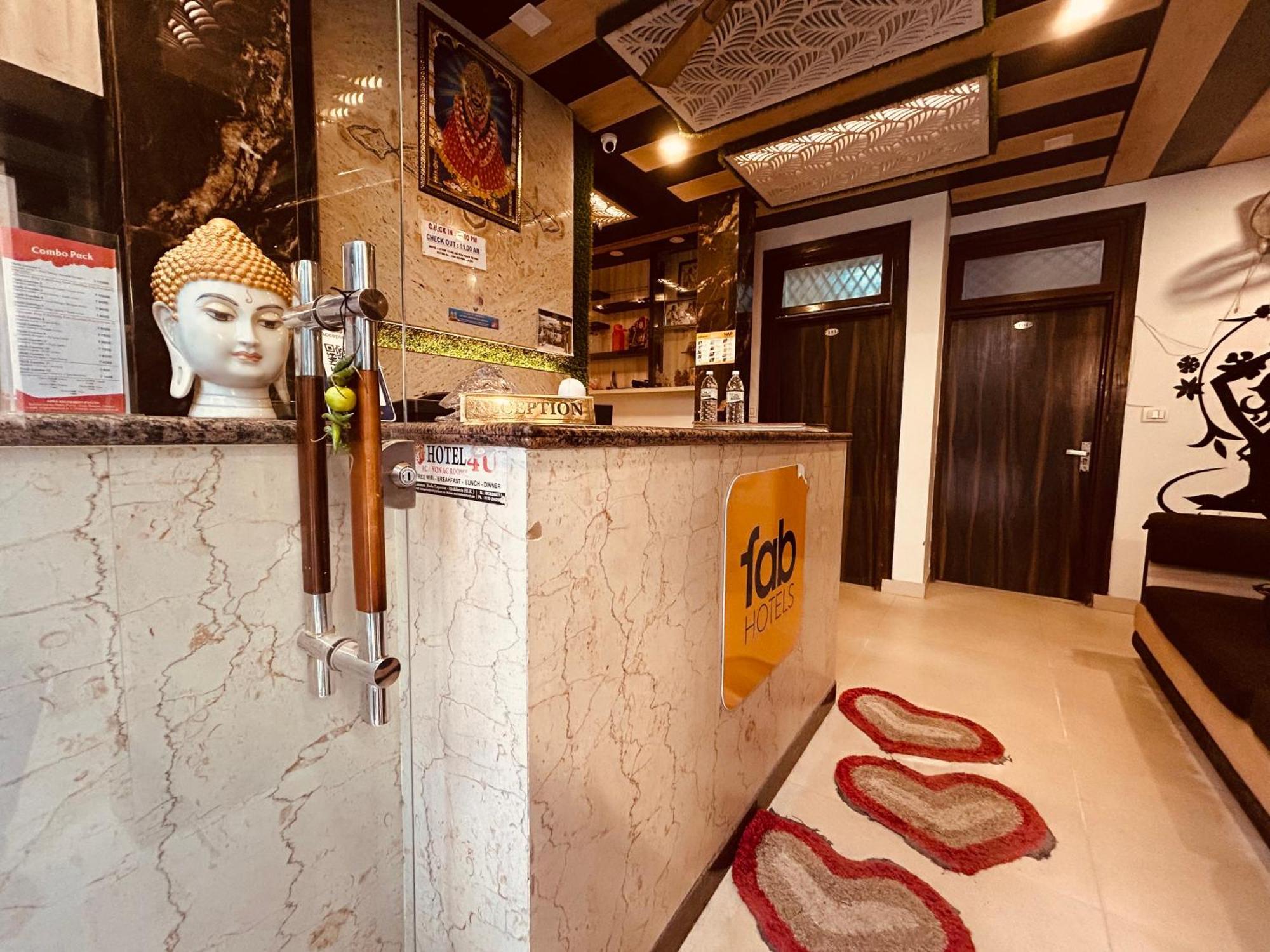 The For You Hotel & Restaurant Rishīkesh Exteriör bild